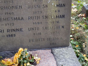 Viimeinen leposija - Ruth Snellman ( os. Sibelius) 