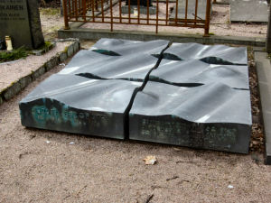 Viimeinen leposija - Kersti Solveig Bergroth 