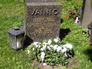 Viimeinen leposija - Juha Harri 