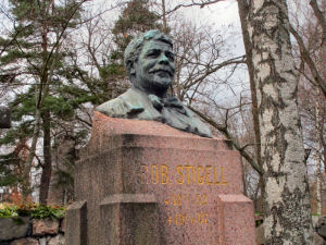 Viimeinen leposija - Robert Konstantin Stigell 