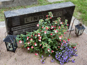 Viimeinen leposija - Tor Robert Lindblad