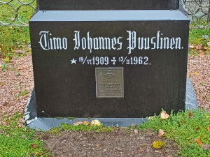 Viimeinen leposija - Timo Johannes Puustinen