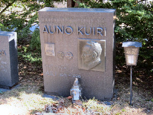 Viimeinen leposija - Auno Johannes Kuiri