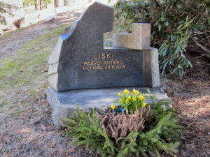 Viimeinen leposija - Paavo Antero Liski 