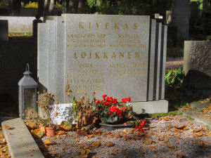 Viimeinen leposija - Kaarlo Edward Kivek�s